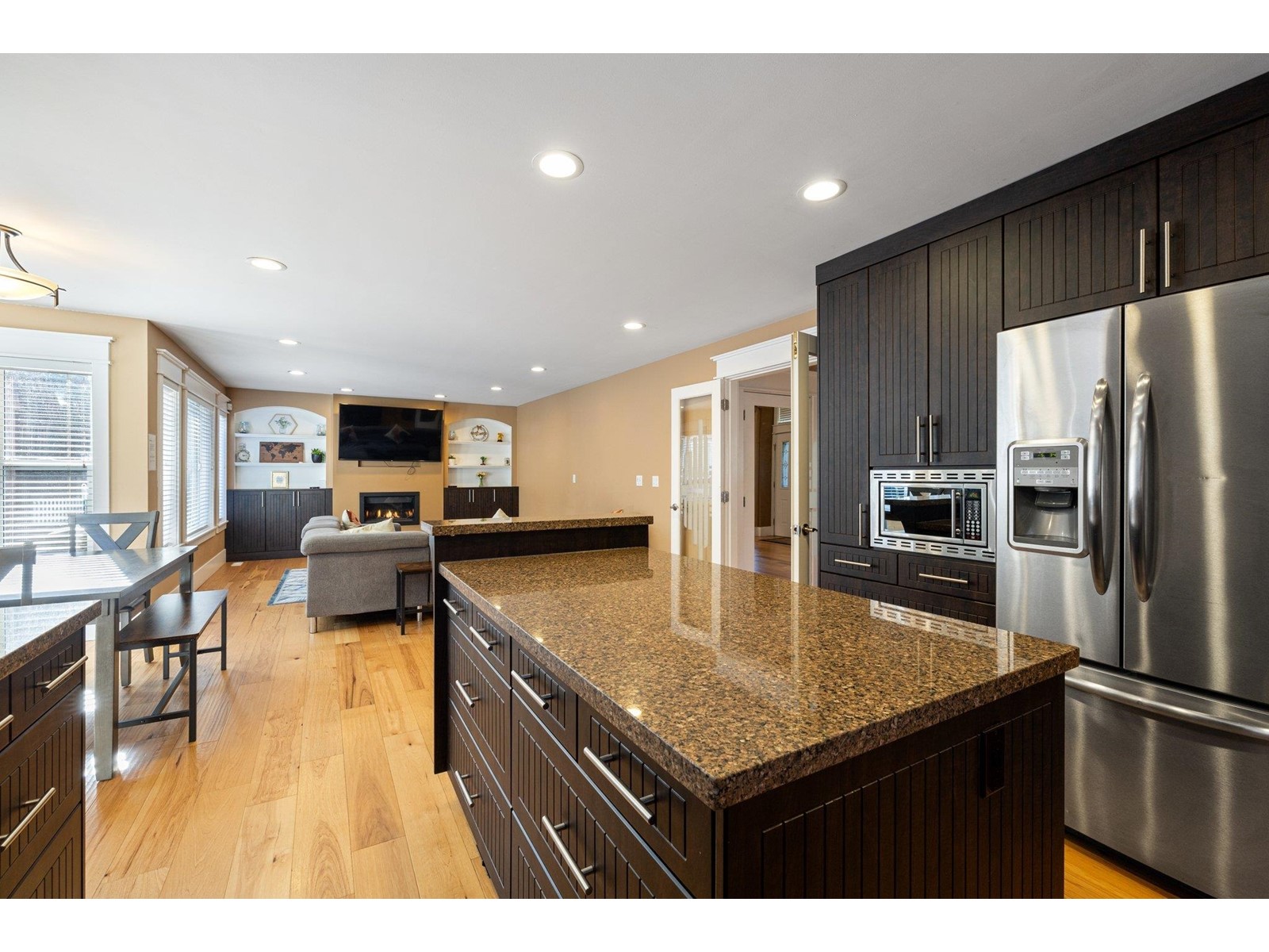 15355 80a Avenue, Surrey, British Columbia  V3S 8N7 - Photo 7 - R2966581