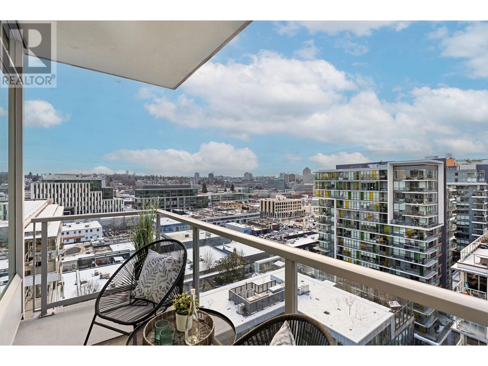 Listing Picture 29 of 39 : 1604 108 W 1ST AVENUE, Vancouver / 溫哥華 - 魯藝地產 Yvonne Lu Group - MLS Medallion Club Member