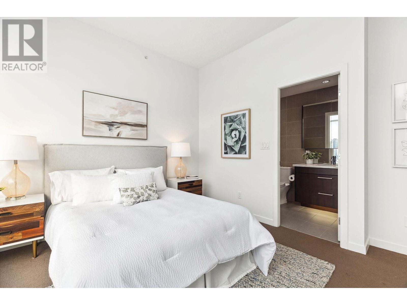 Listing Picture 21 of 39 : 1604 108 W 1ST AVENUE, Vancouver / 溫哥華 - 魯藝地產 Yvonne Lu Group - MLS Medallion Club Member