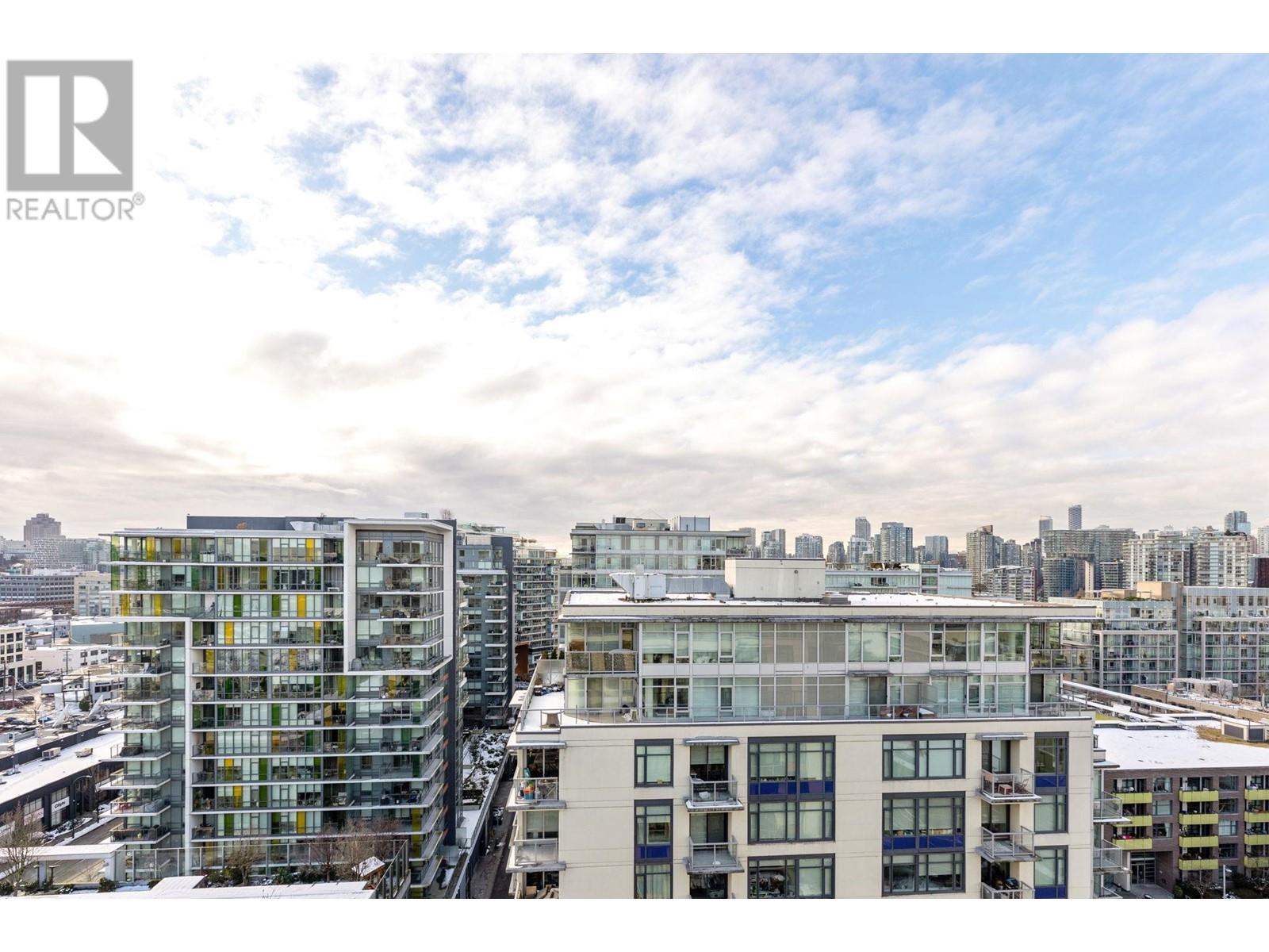 Listing Picture 33 of 39 : 1604 108 W 1ST AVENUE, Vancouver / 溫哥華 - 魯藝地產 Yvonne Lu Group - MLS Medallion Club Member