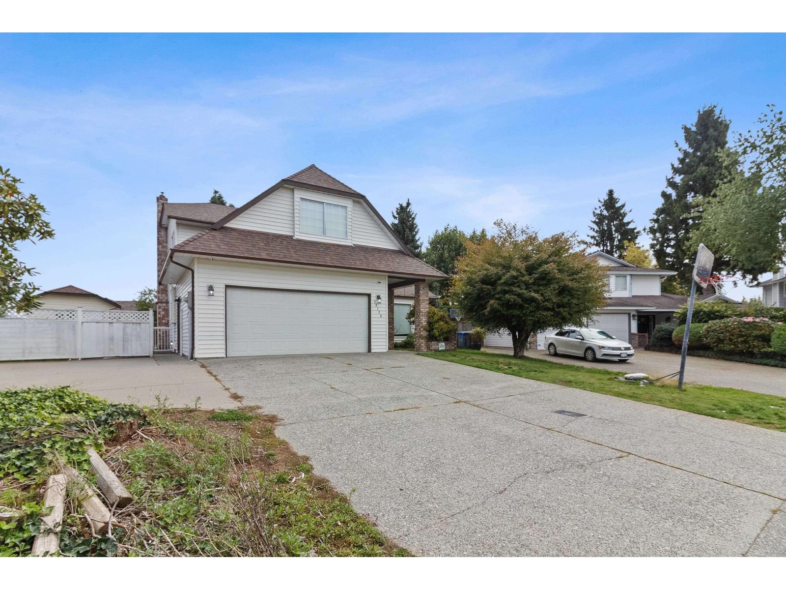 Property at 32120 BALFOUR DRIVE image 4