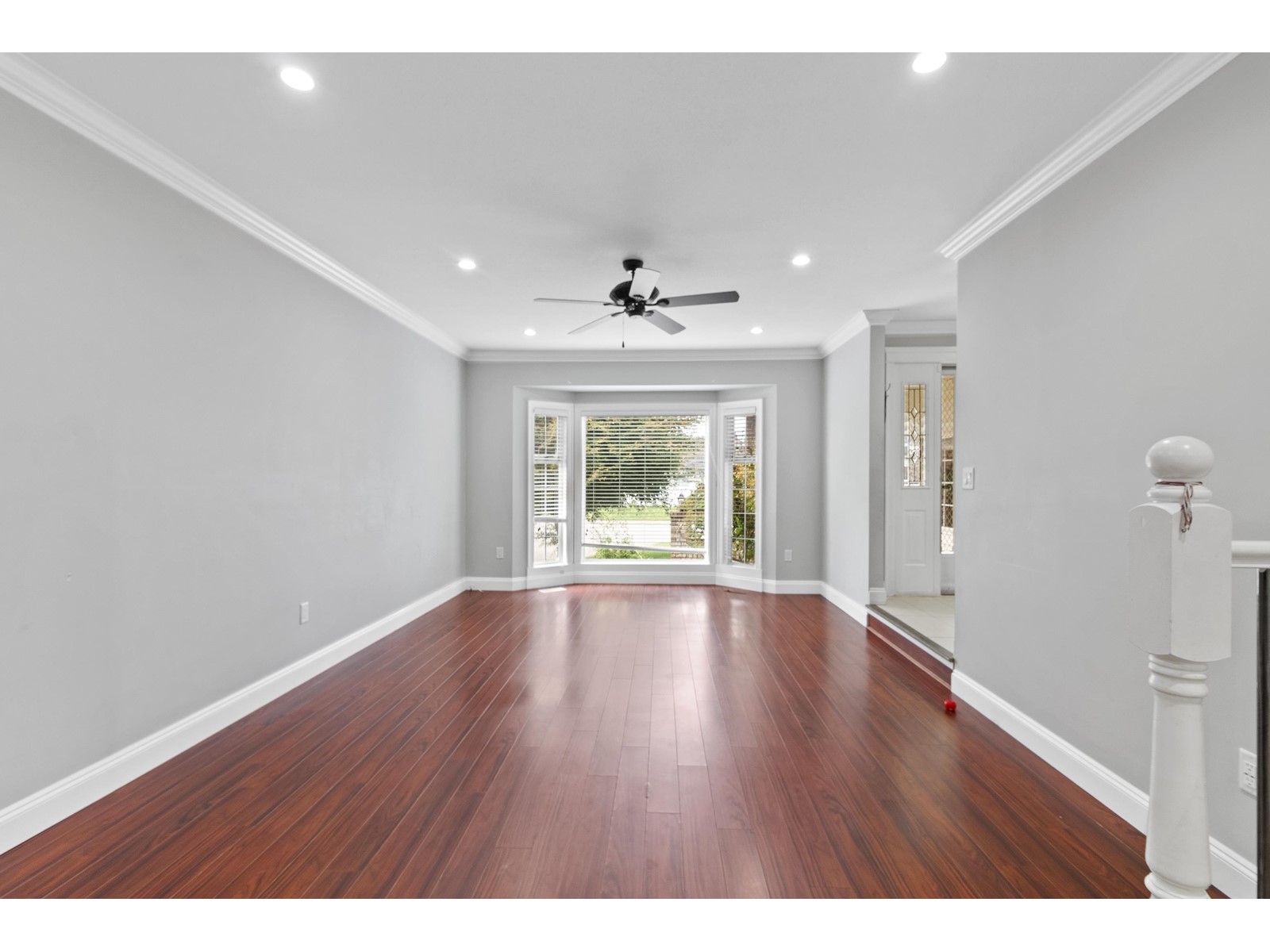 32120 Balfour Drive, Abbotsford, British Columbia  V2T 5C2 - Photo 6 - R2966437