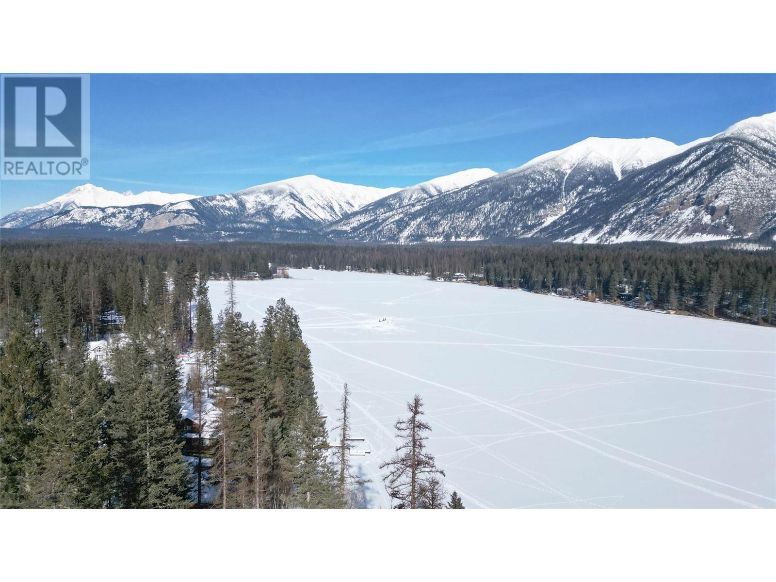 6835 ROSEN LAKE Road, Jaffray, British Columbia