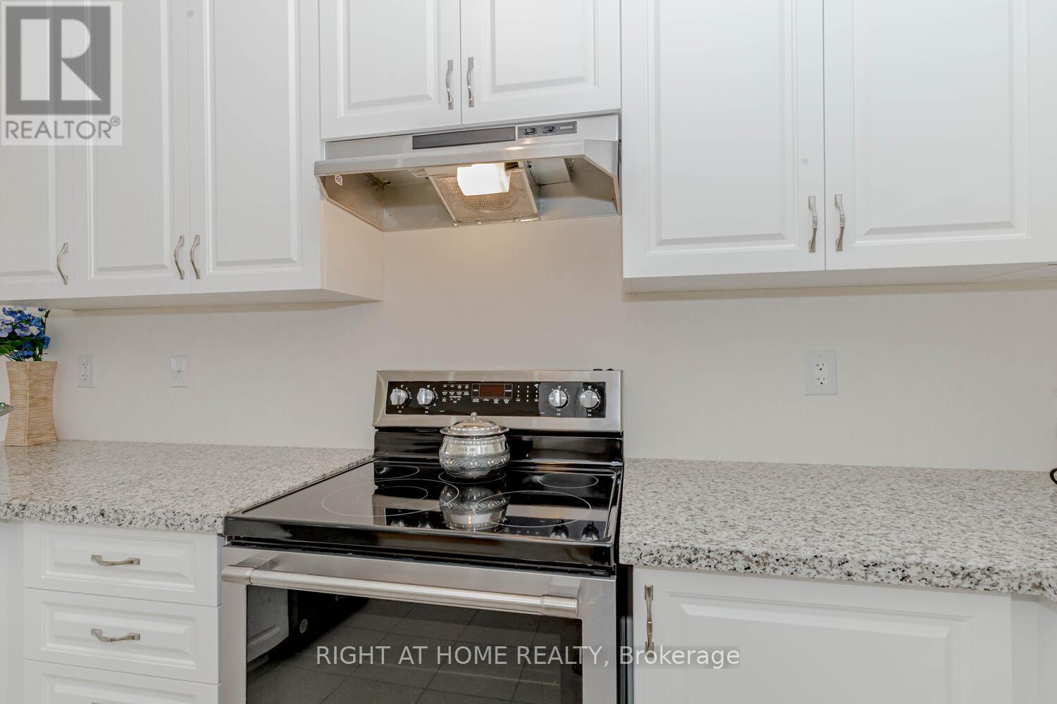 12 Donald Stewart Road, Brampton (Northwest Brampton), Ontario  L7A 5J8 - Photo 20 - W11972286
