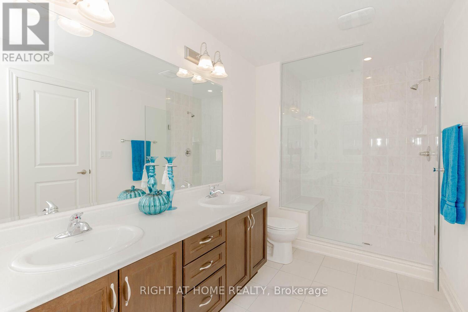 12 Donald Stewart Road, Brampton (Northwest Brampton), Ontario  L7A 5J8 - Photo 29 - W11972286