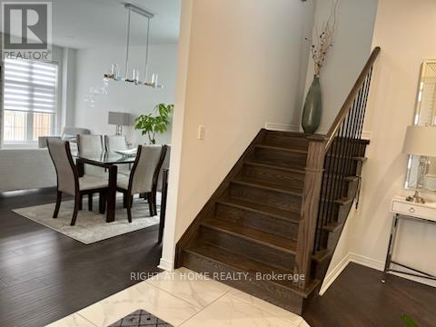 64 Emmett Avenue, Toronto, Ontario  M6M 2E6 - Photo 15 - W11966747