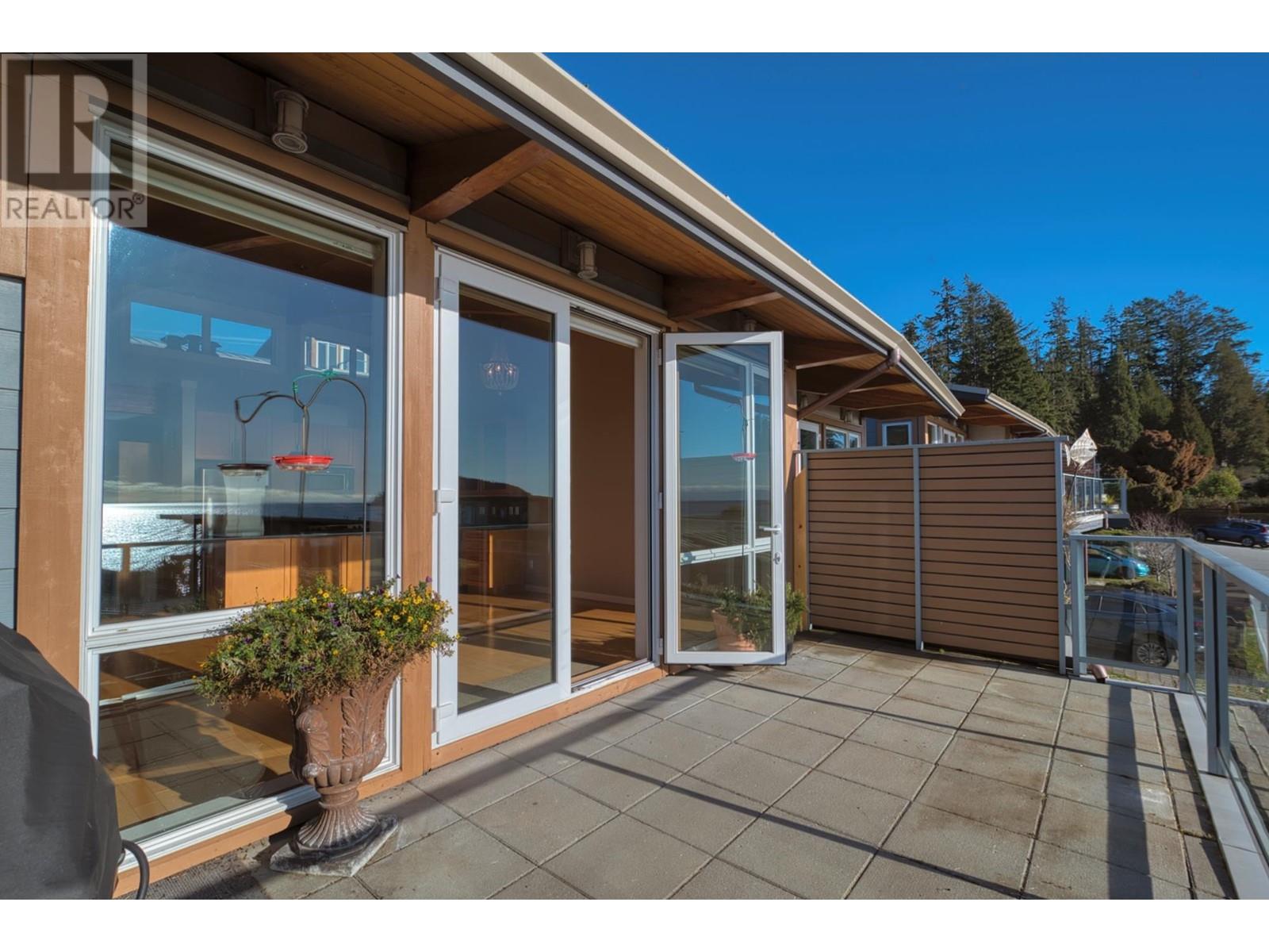 6498 Wildflower Place, Sechelt, British Columbia  V7Z 0M9 - Photo 8 - R2966728