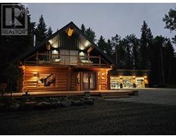 6847 Fawn Lk Ac01 Road, 100 Mile House, Ca