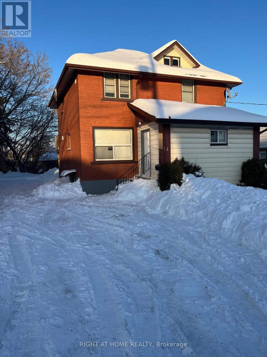 14 Kennedy Avenue, Kitchener, Ontario  N2G 2Z8 - Photo 8 - X11972363