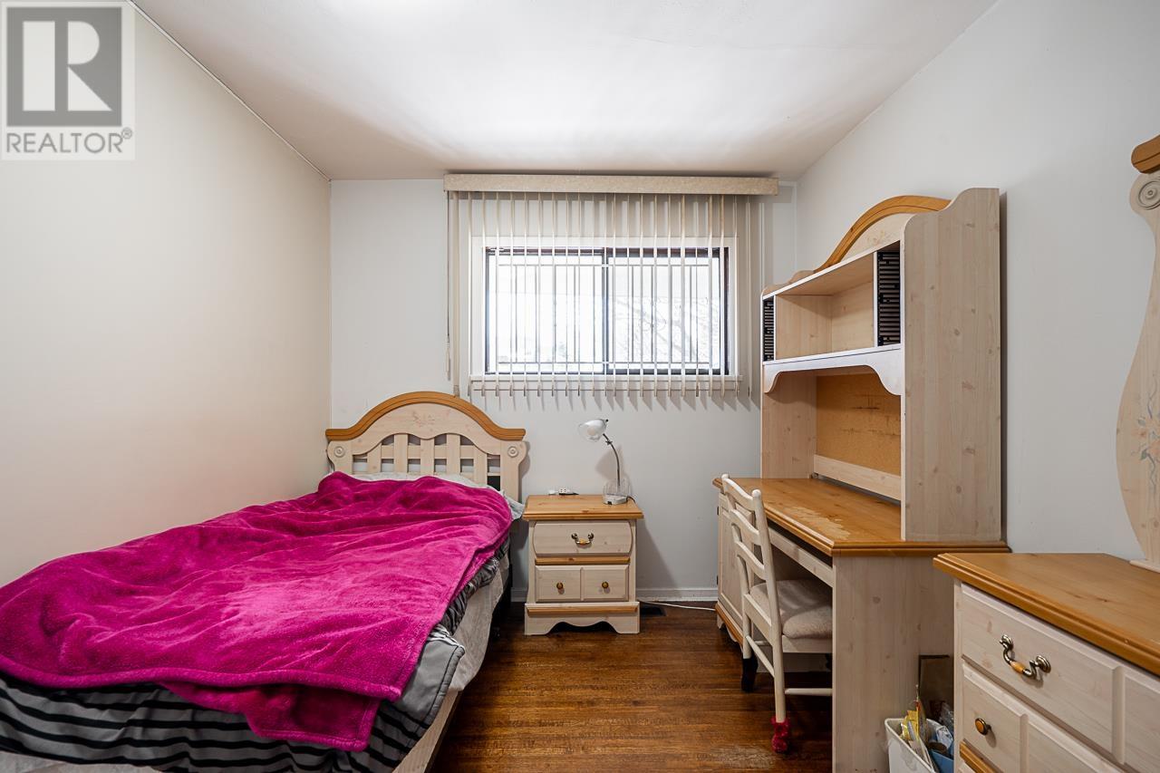 Listing Picture 9 of 30 : 3556 KNIGHT STREET, Vancouver / 溫哥華 - 魯藝地產 Yvonne Lu Group - MLS Medallion Club Member