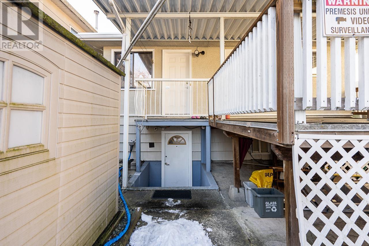 Listing Picture 26 of 30 : 3556 KNIGHT STREET, Vancouver / 溫哥華 - 魯藝地產 Yvonne Lu Group - MLS Medallion Club Member