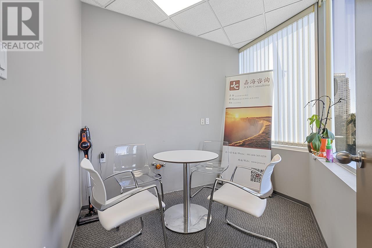 Listing Picture 8 of 21 : 401 4538 KINGSWAY, Burnaby / 本拿比 - 魯藝地產 Yvonne Lu Group - MLS Medallion Club Member