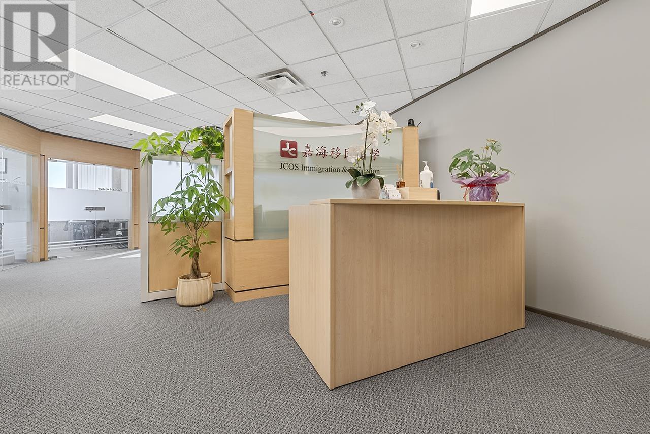 Listing Picture 13 of 21 : 401 4538 KINGSWAY, Burnaby / 本拿比 - 魯藝地產 Yvonne Lu Group - MLS Medallion Club Member