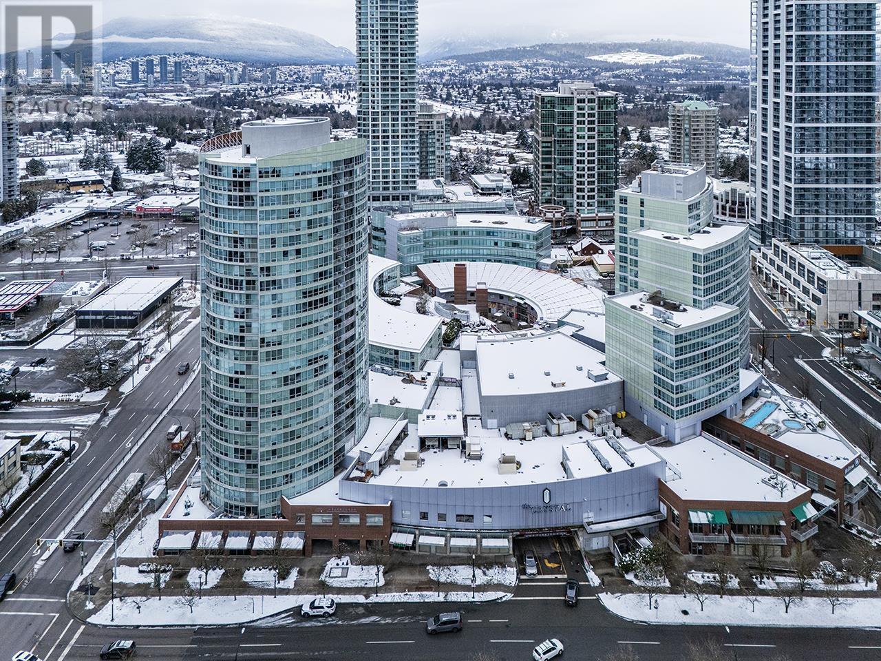 Listing Picture 2 of 21 : 401 4538 KINGSWAY, Burnaby / 本拿比 - 魯藝地產 Yvonne Lu Group - MLS Medallion Club Member