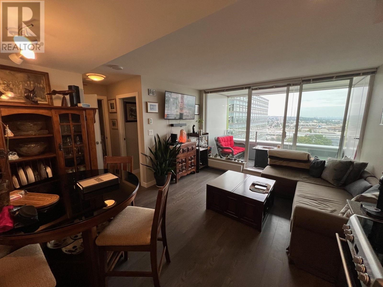 Listing Picture 3 of 14 : 2101 488 SW MARINE DRIVE, Vancouver / 溫哥華 - 魯藝地產 Yvonne Lu Group - MLS Medallion Club Member