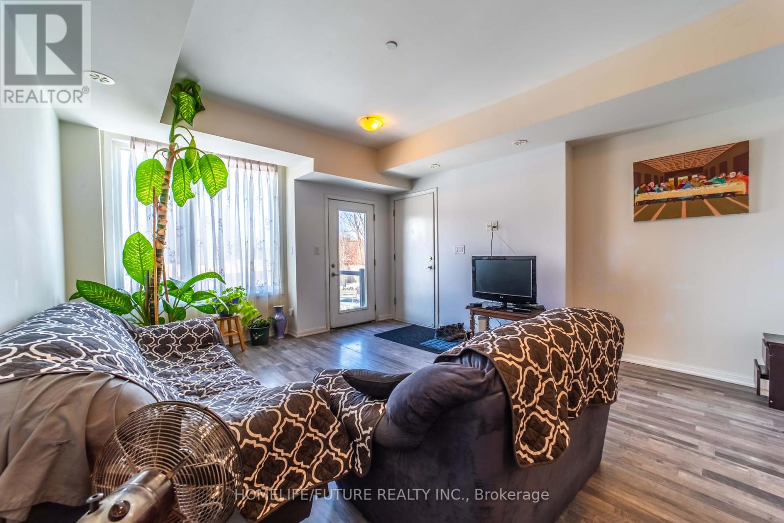 Property at 413 - 1460 WHITES ROAD image 4