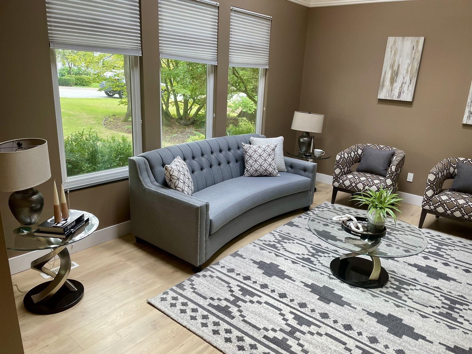 Property at 1669 146 STREET image 3