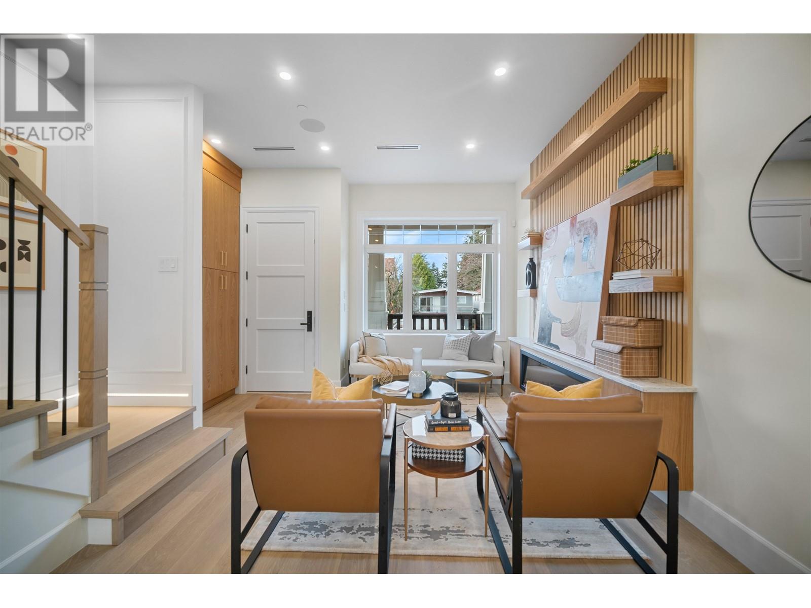 Listing Picture 5 of 29 : 6728 DUMFRIES STREET, Vancouver / 溫哥華 - 魯藝地產 Yvonne Lu Group - MLS Medallion Club Member