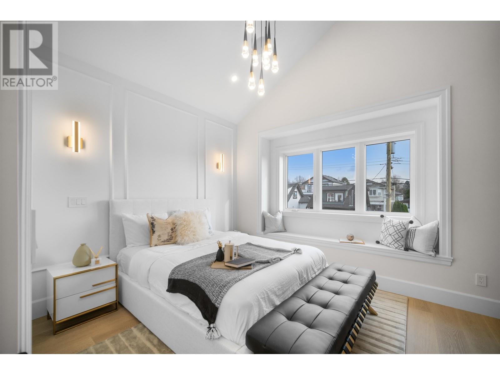 Listing Picture 8 of 29 : 6728 DUMFRIES STREET, Vancouver / 溫哥華 - 魯藝地產 Yvonne Lu Group - MLS Medallion Club Member