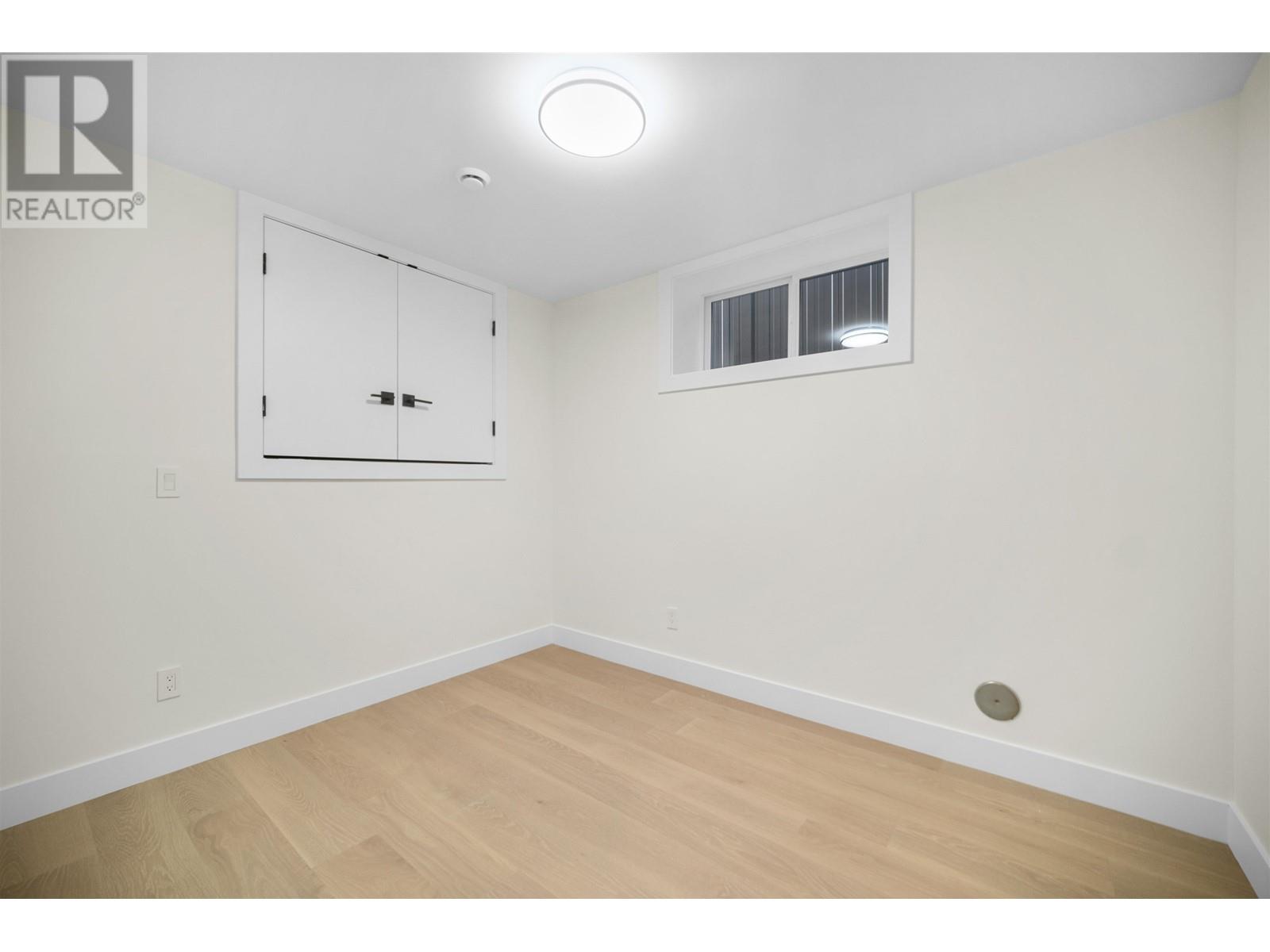 Listing Picture 26 of 29 : 6728 DUMFRIES STREET, Vancouver / 溫哥華 - 魯藝地產 Yvonne Lu Group - MLS Medallion Club Member