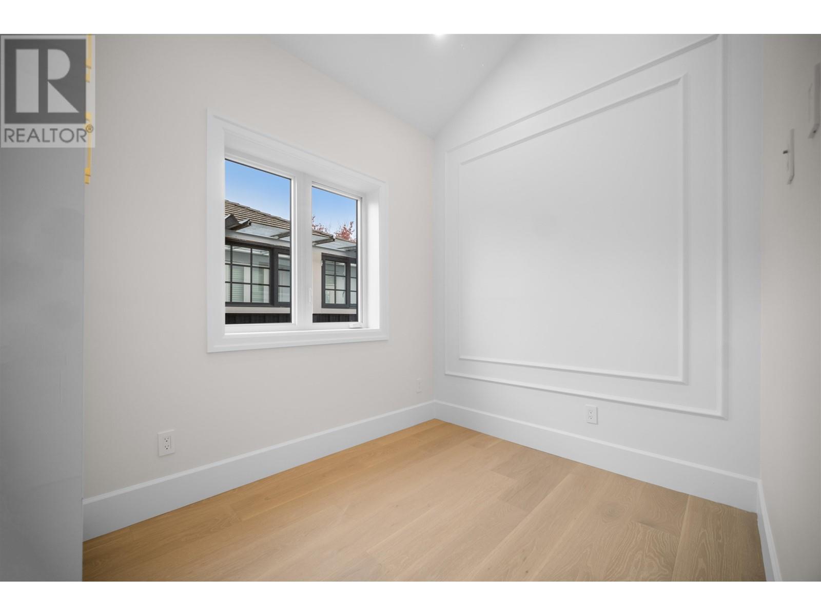 Listing Picture 12 of 29 : 6728 DUMFRIES STREET, Vancouver / 溫哥華 - 魯藝地產 Yvonne Lu Group - MLS Medallion Club Member