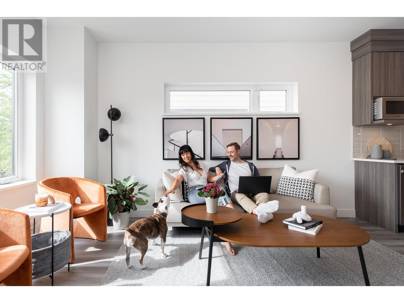 Property at 5108 CHAMBERS STREET image 1
