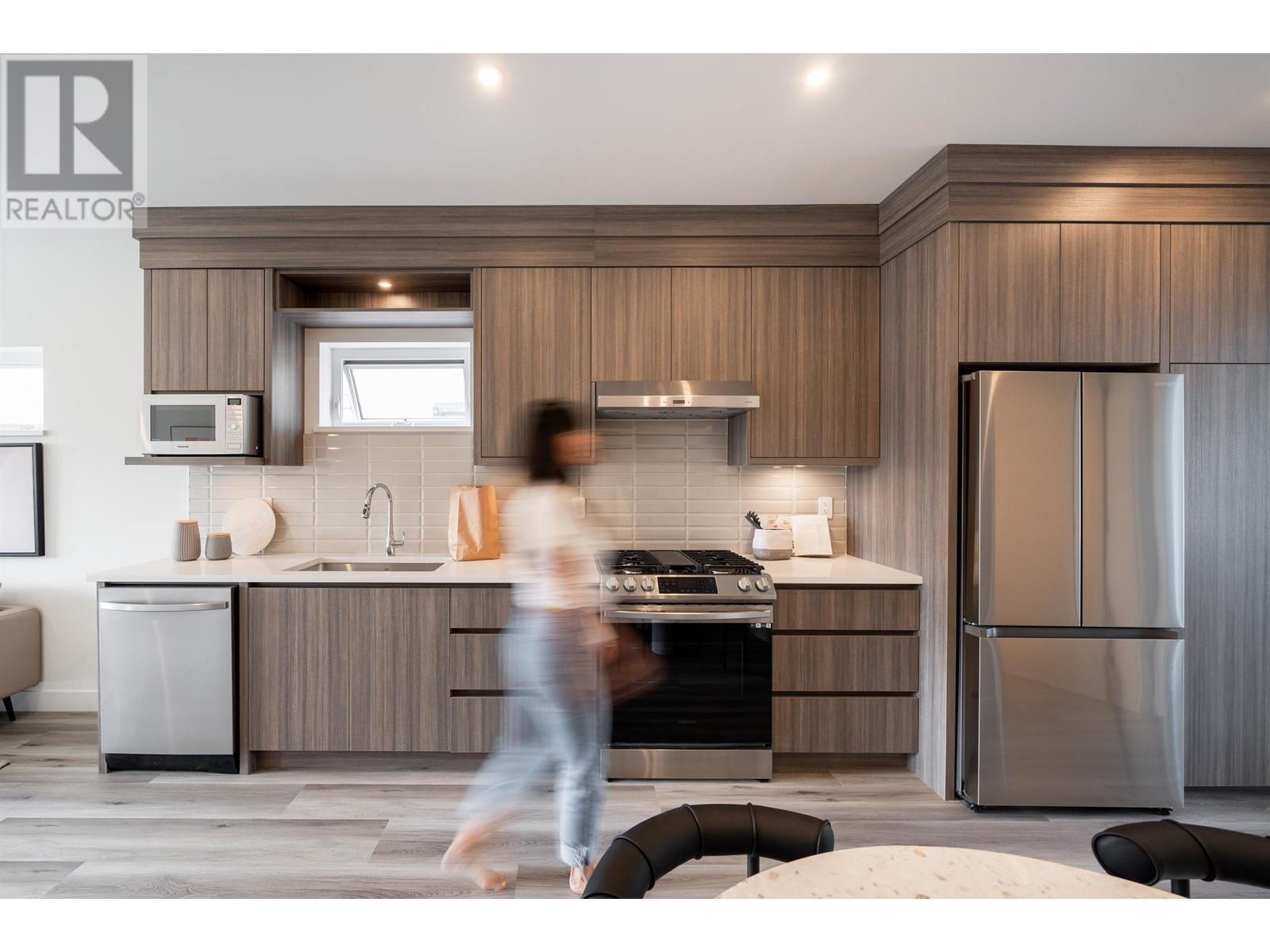 5108 Chambers Street, Vancouver, British Columbia  V5R 3L9 - Photo 10 - R2966789