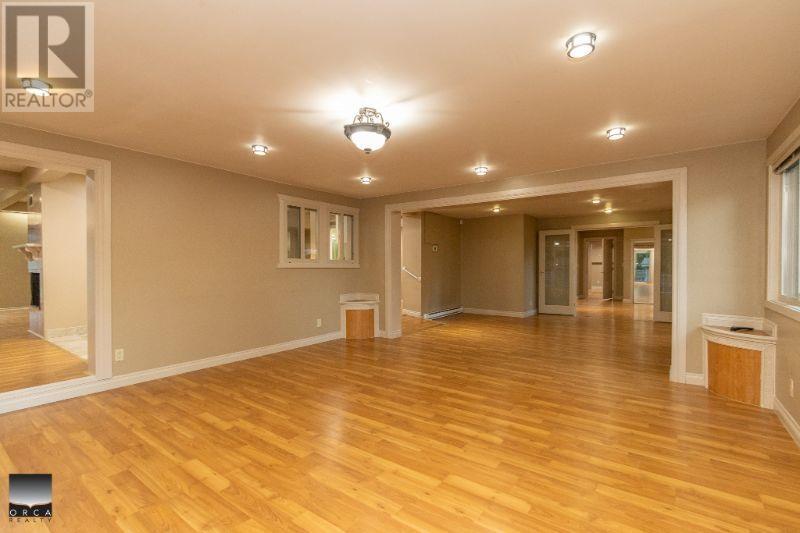 1305 Ridgewood Drive, North Vancouver, British Columbia  V7R 1J4 - Photo 8 - R2966797