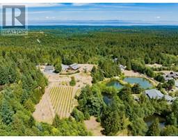 1680 Peligren Pl Little Qualicum River Village, Qualicum Beach, Ca