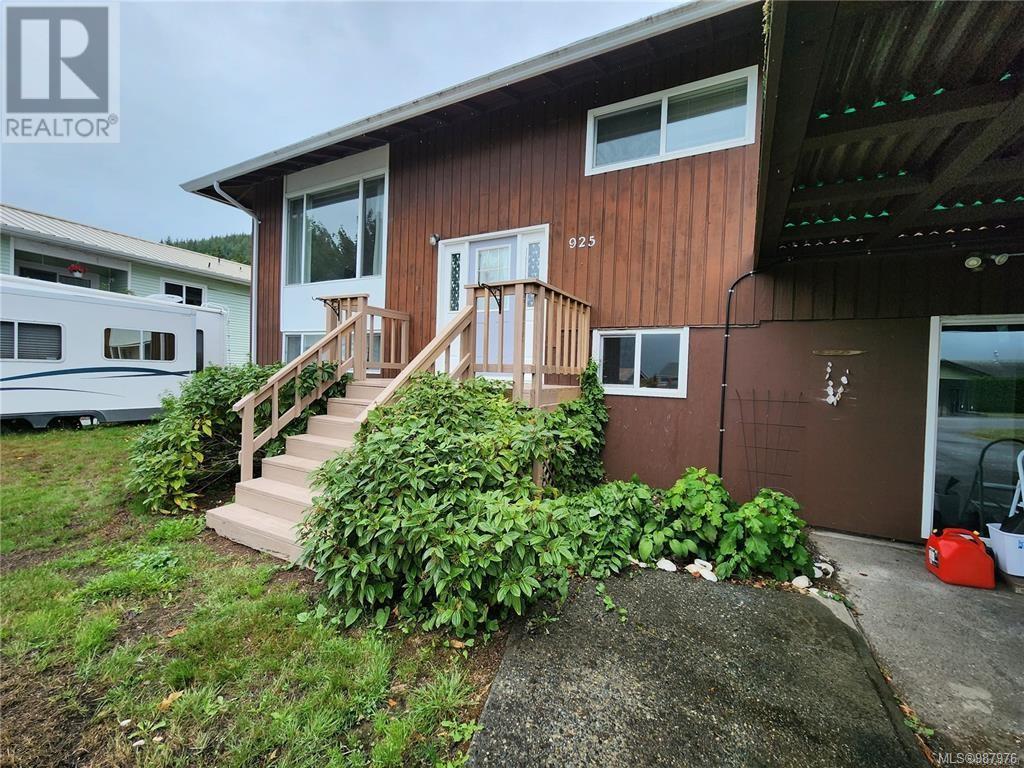 925 Haida Ave, Port Alice, British Columbia
