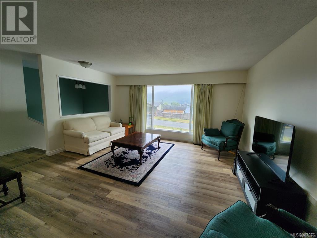925 Haida Ave, Port Alice, British Columbia  V0N 2N0 - Photo 12 - 987976