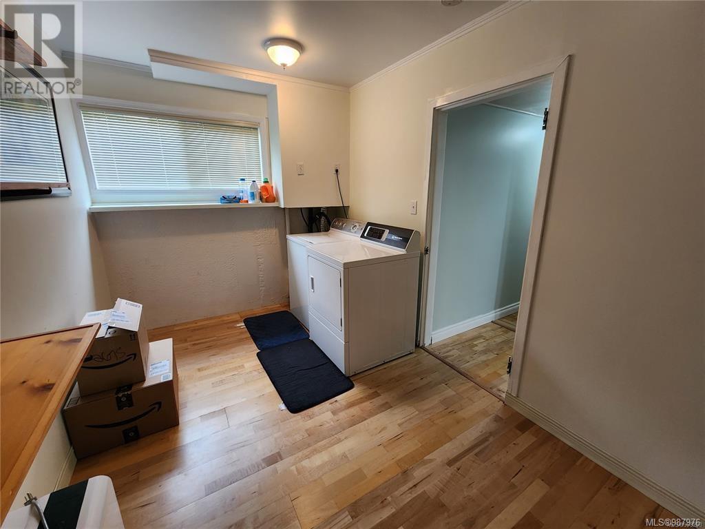 925 Haida Ave, Port Alice, British Columbia  V0N 2N0 - Photo 32 - 987976