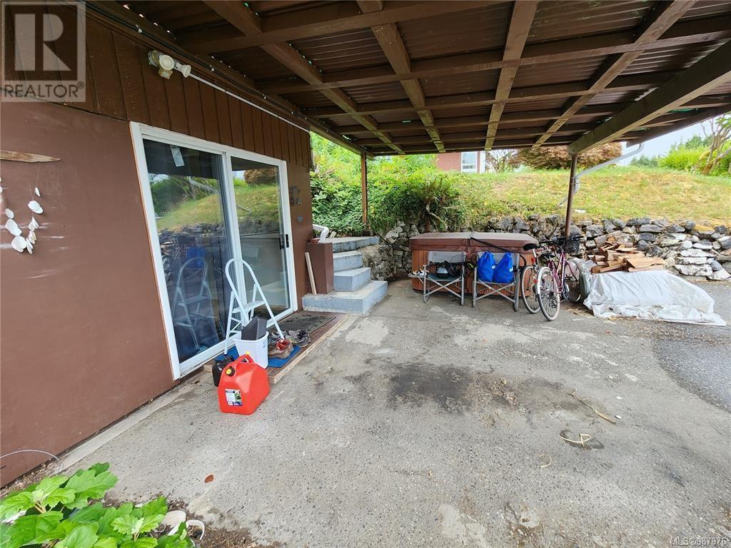 925 Haida Ave, Port Alice, British Columbia  V0N 2N0 - Photo 38 - 987976