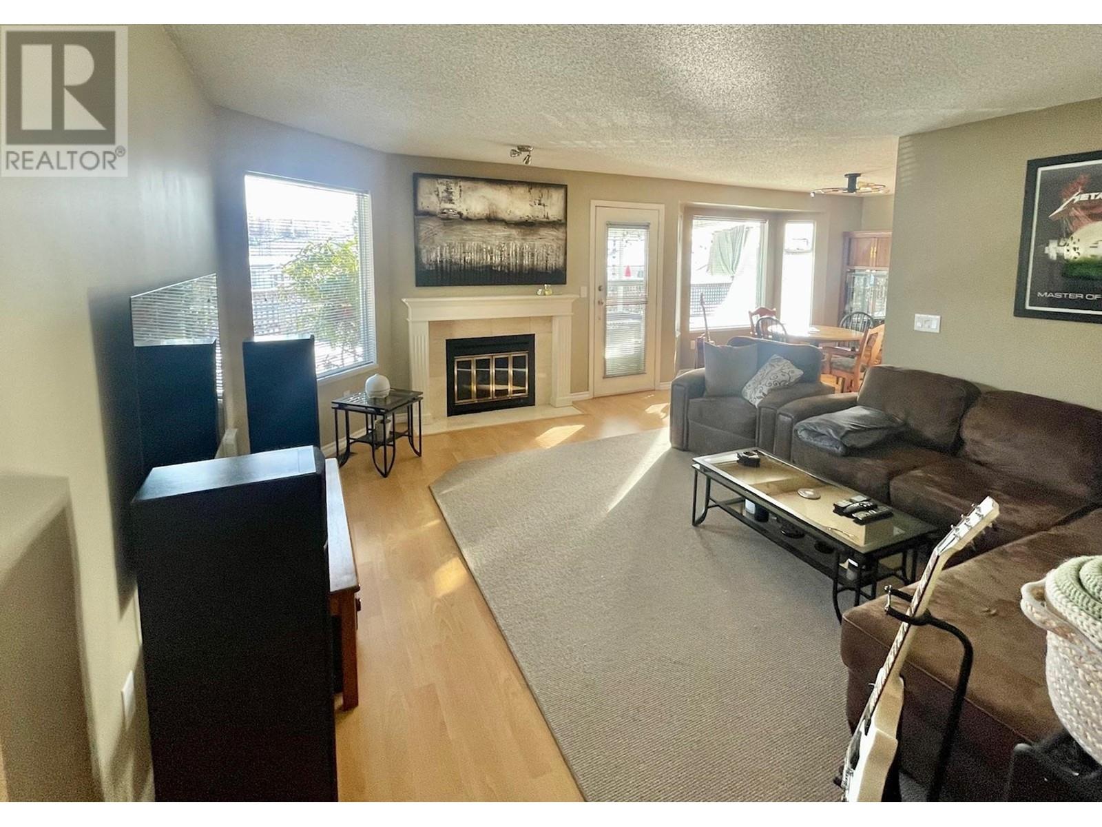 42 1190 FALCON DRIVE