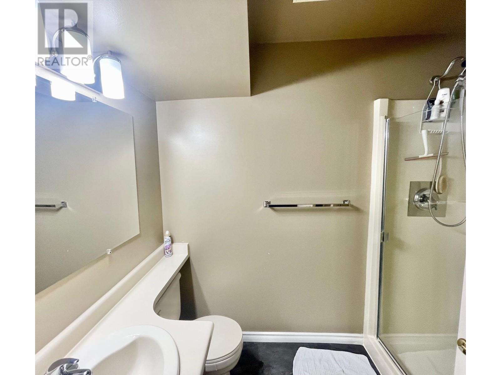 42 1190 FALCON DRIVE