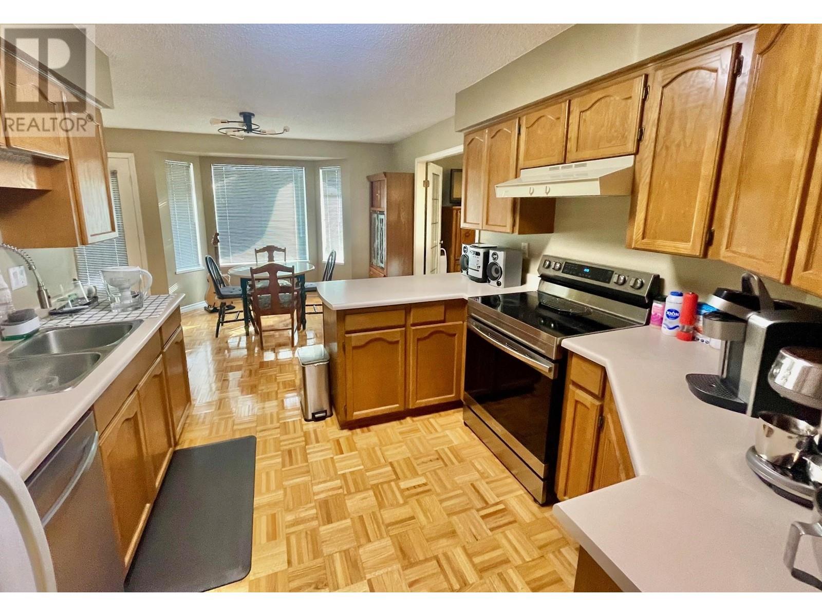 42 1190 FALCON DRIVE