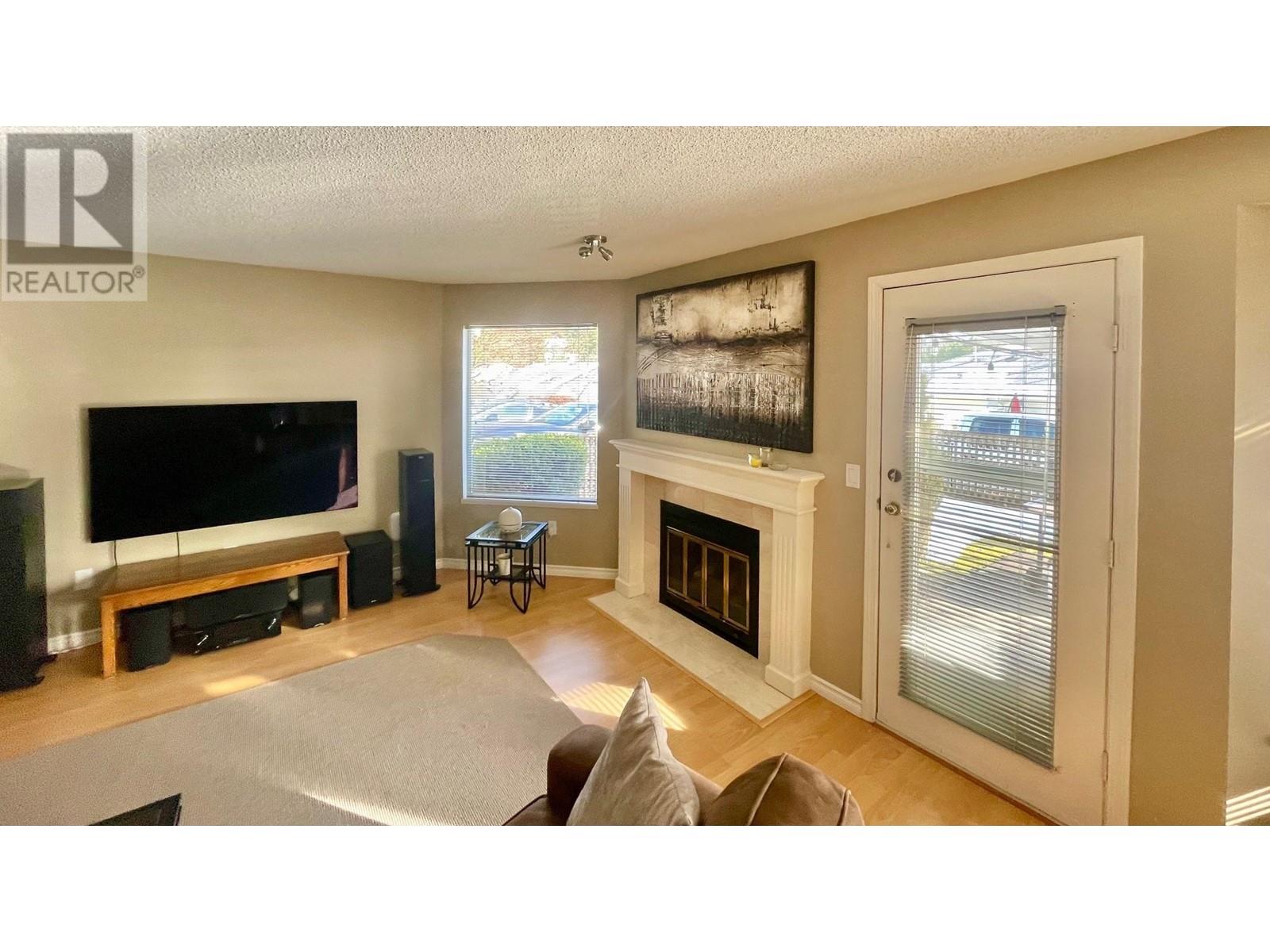 42 1190 FALCON DRIVE