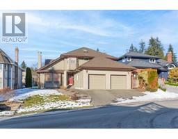 2492 BENDALE ROAD, North Vancouver, British Columbia