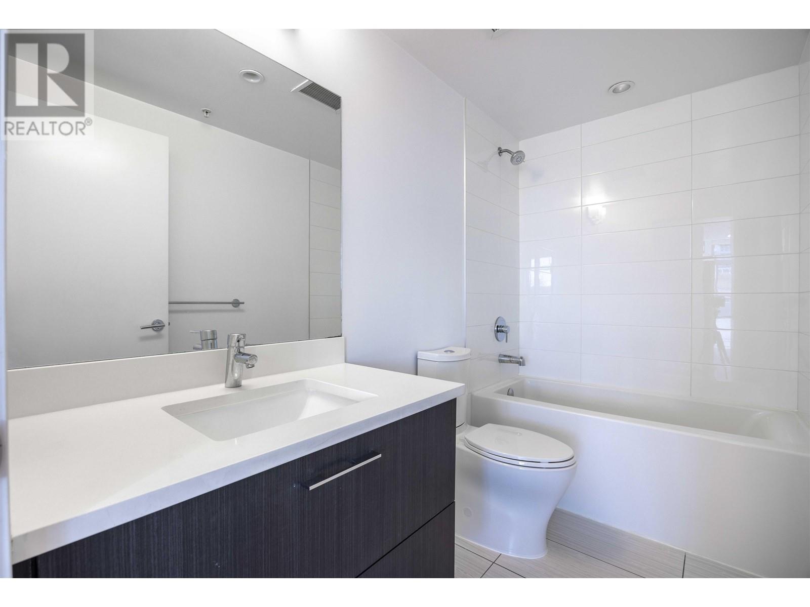 101 518 Whiting Way, Coquitlam, British Columbia  V3J 0H7 - Photo 6 - R2964367