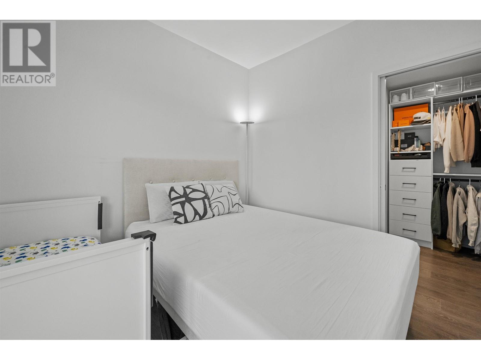 Listing Picture 12 of 40 : 4305 4650 BRENTWOOD BOULEVARD, Burnaby / 本拿比 - 魯藝地產 Yvonne Lu Group - MLS Medallion Club Member