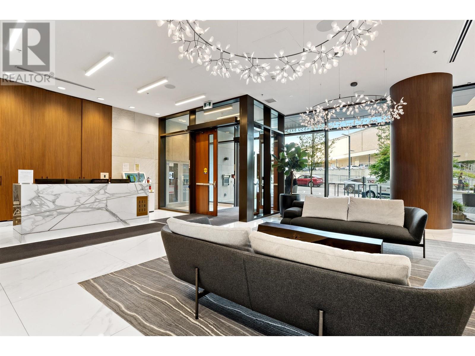 Listing Picture 30 of 40 : 4305 4650 BRENTWOOD BOULEVARD, Burnaby / 本拿比 - 魯藝地產 Yvonne Lu Group - MLS Medallion Club Member