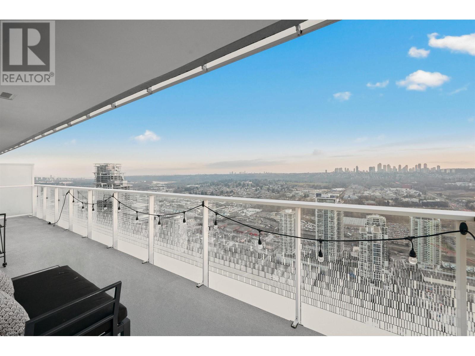 Listing Picture 22 of 40 : 4305 4650 BRENTWOOD BOULEVARD, Burnaby / 本拿比 - 魯藝地產 Yvonne Lu Group - MLS Medallion Club Member