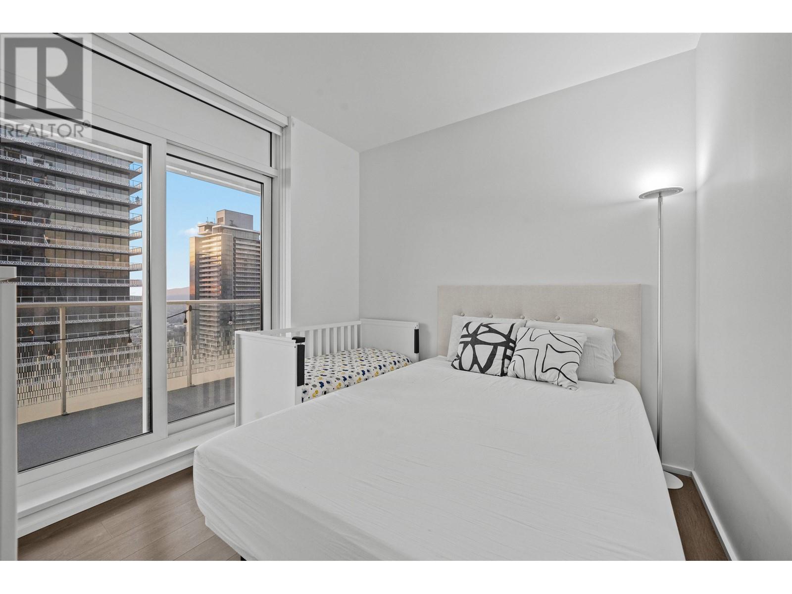 Listing Picture 13 of 40 : 4305 4650 BRENTWOOD BOULEVARD, Burnaby / 本拿比 - 魯藝地產 Yvonne Lu Group - MLS Medallion Club Member