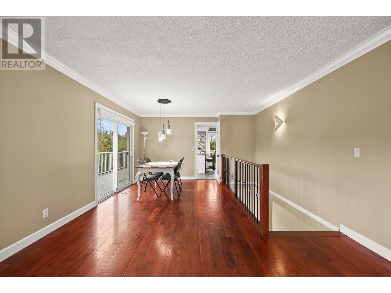 3222 Mariner Way, Coquitlam, British Columbia  V3C 4K7 - Photo 6 - R2963985