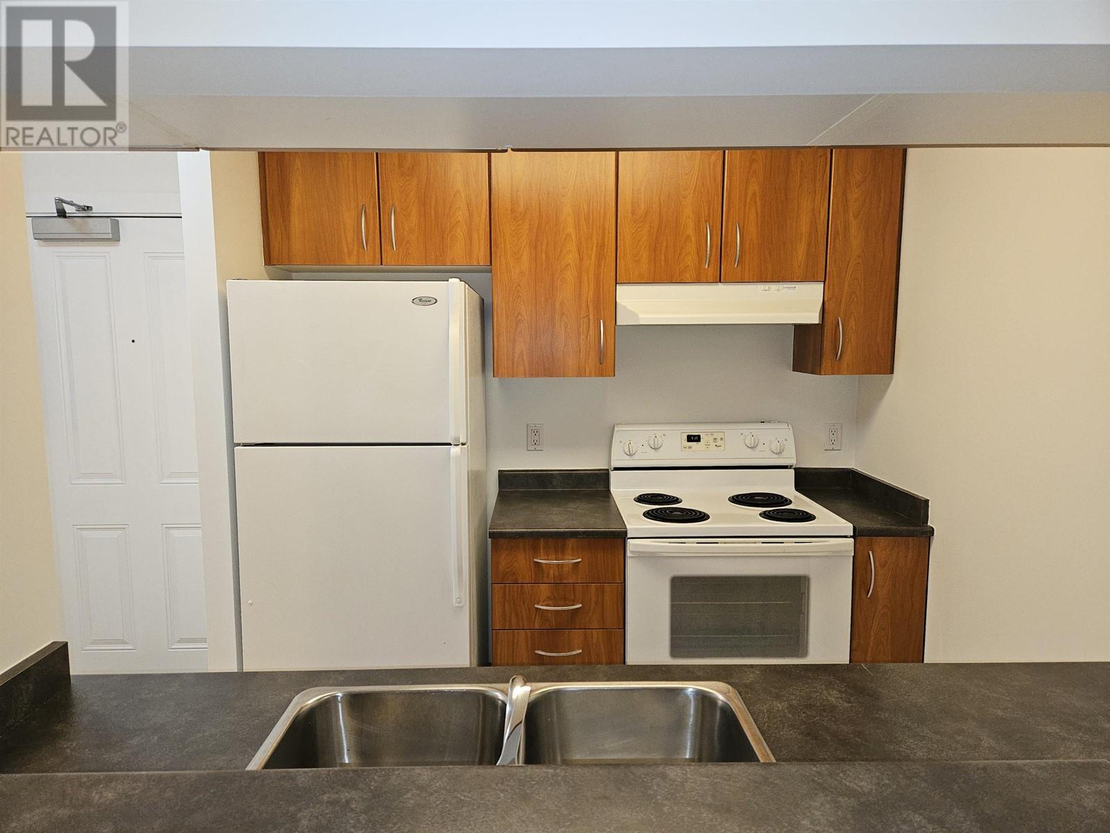 321 3663 Crowley Drive, Vancouver, British Columbia  V5R 6H4 - Photo 3 - R2961132