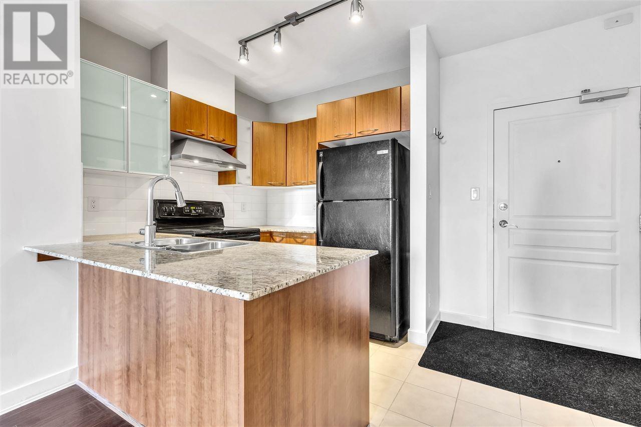 Listing Picture 6 of 30 : 409 4078 KNIGHT STREET, Vancouver / 溫哥華 - 魯藝地產 Yvonne Lu Group - MLS Medallion Club Member