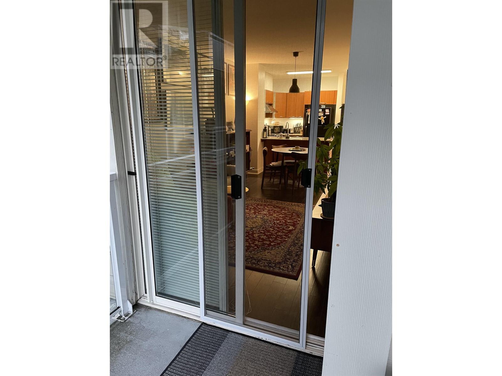 Listing Picture 14 of 30 : 409 4078 KNIGHT STREET, Vancouver / 溫哥華 - 魯藝地產 Yvonne Lu Group - MLS Medallion Club Member