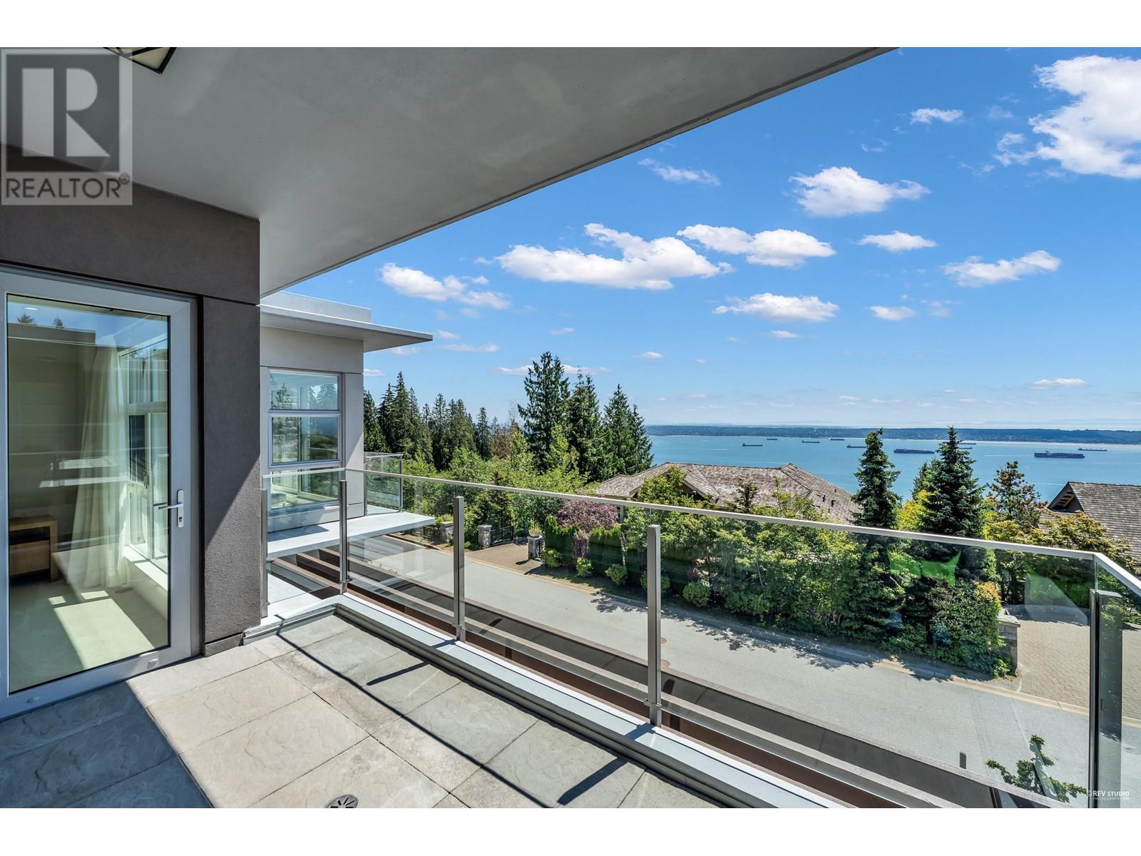 2728 Highview Place, Vancouver, British Columbia  V5R 2J6 - Photo 29 - R2966674