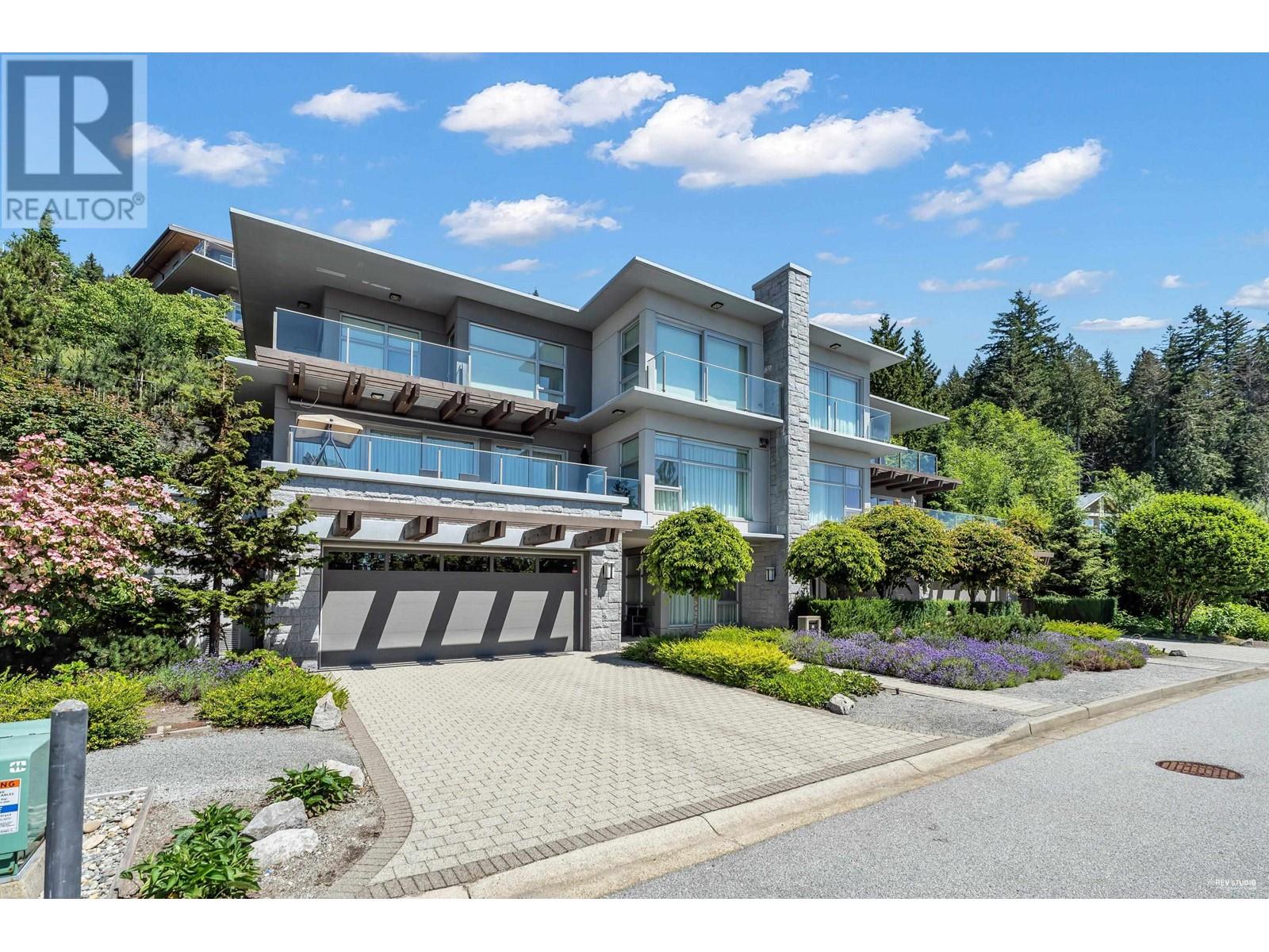 Property at 2728 HIGHVIEW PLACE image 1