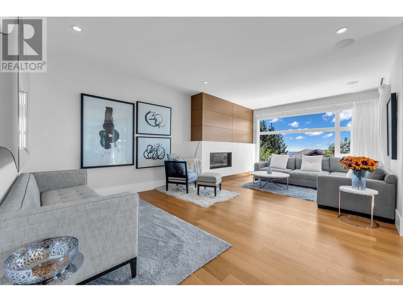 2728 Highview Place, Vancouver, British Columbia  V5R 2J6 - Photo 13 - R2966674